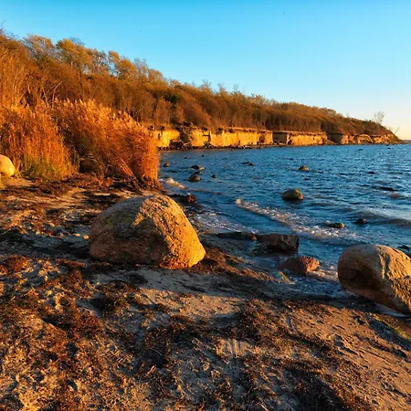 Gollwitzer Park Strandburg Insel Poel